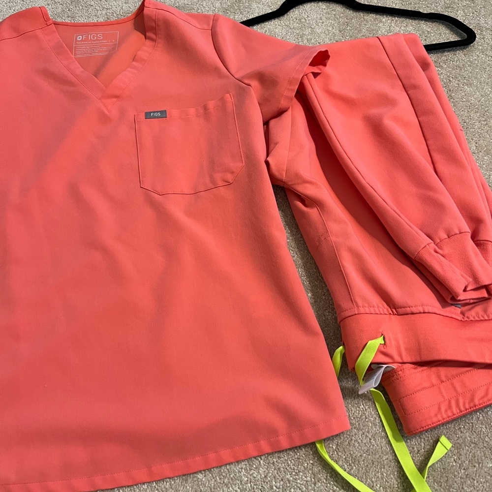 Hot Coral Figs scrubs